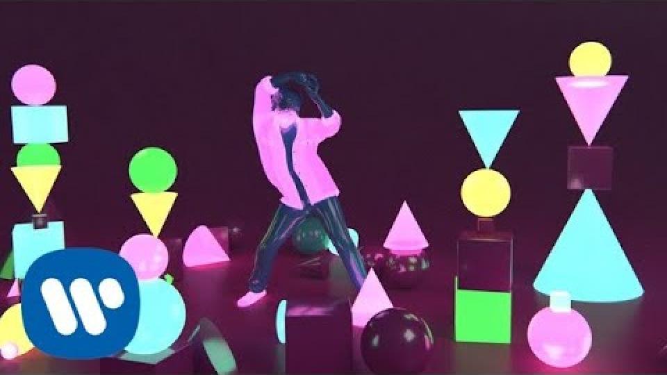 Ed Sheeran - Cross Me (feat. Chance The Rapper & PnB Rock) [Official Music Video]