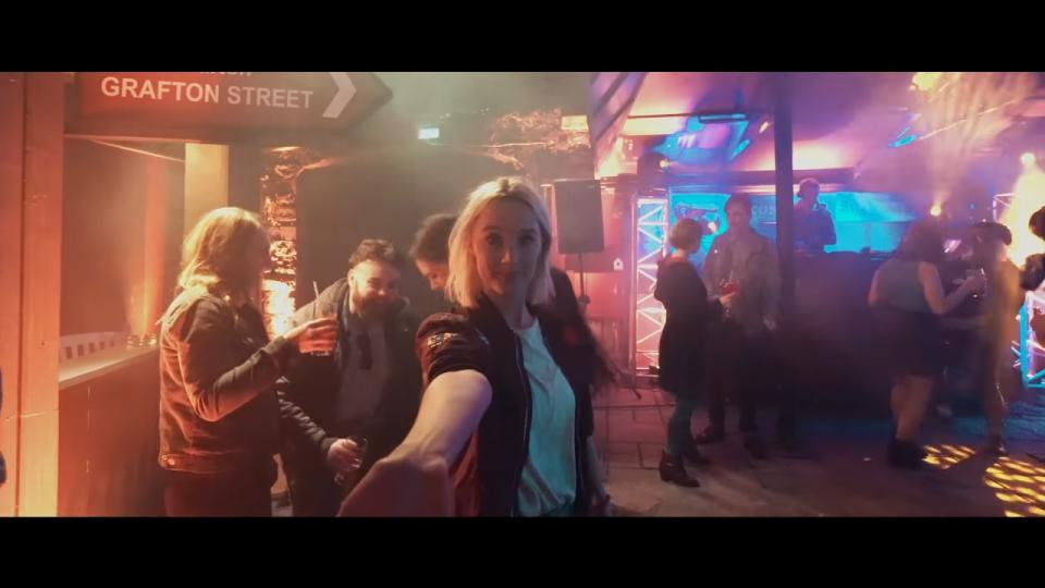 Ed Sheeran - Galway Girl [Official Music Video]
